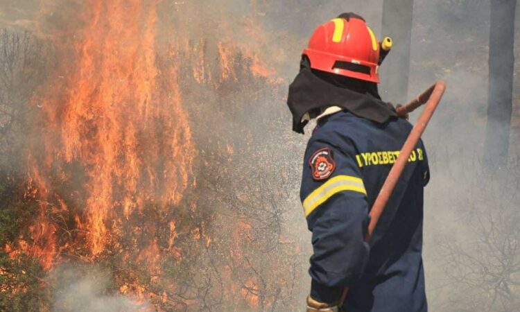 Φωτιά στη Ρόδο