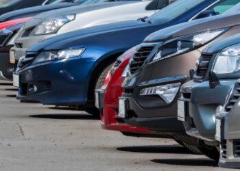 Αυτοκίνητα - ΑΑΔΕ: Έρχονται σαρωτικοί έλεγχοι για ΚΤΕΟ, τέλη κυκλοφορίας, ασφαλιστήρια και ψευδείς δηλώσεις ακινησίας με πρόστιμα έως και 30.000 ευρώ