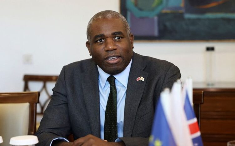 Αποκαθίστανται μετά από 13 χρόνια οι διπλωματικές σχέσεις Βρετανίας με Συρία - Λαμι