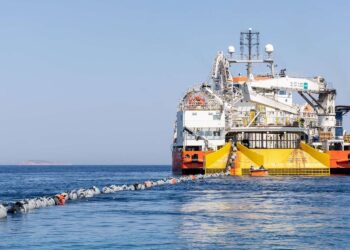 Στο κόκκινο η διασύνδεση Κρήτης & Κύπρου: Προς παύση εργασιών η Nexans τον Αύγουστο