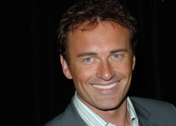 Τζούλιαν ΜακΜάχον