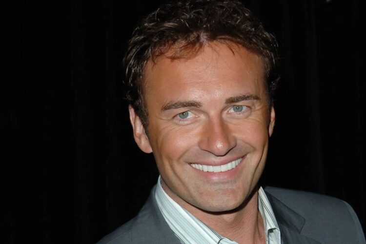 Τζούλιαν ΜακΜάχον