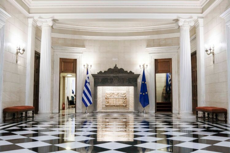 Μαξίμου εντός - κυβέρνηση - ΟΠΕΚΕΠΕ