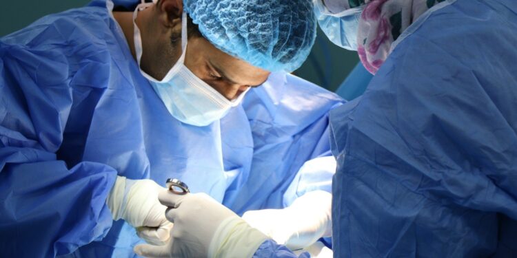 Σκάνδαλο μεταμοσχεύσεων στις ΗΠΑ