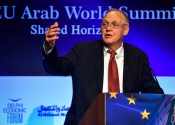 Πέτροε Δούκας