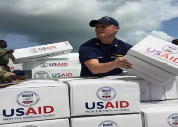 ΗΠΑ/Τραμπ: Τόνοι ανθρωπιστικής βοήθειας στα σκουπίδια επειδή έληξαν γιατί τα ξέχασαν!