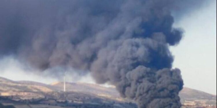 Αλεξανδρούπολη: Μεγάλη φωτιά σε βιοτεχνία ανακύκλωσης