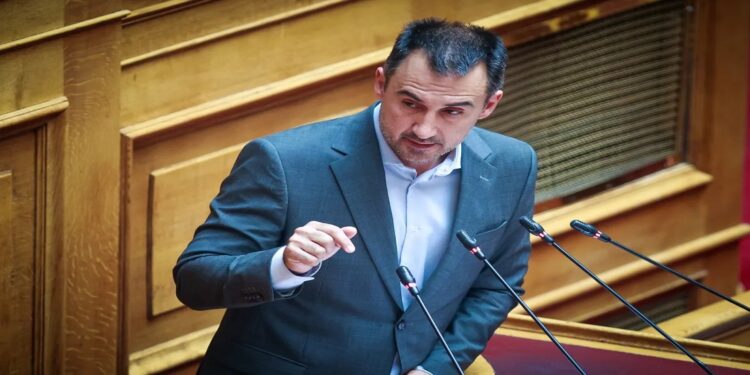 Χαρίτσης: «Κύριε Μητσοτάκη, είστε η κυβέρνηση της καμένης γης»