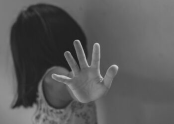 Ρόδος: Χειροπέδες σε 20χρονο που κατηγορείται ότι βίασε 19χρονη