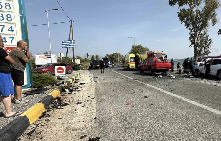 Θανατηφόρο τροχαίο στην Αργολίδα: ΙΧ συγκρούστηκε μετωπικά με νταλίκα – Τρεις νεκροί