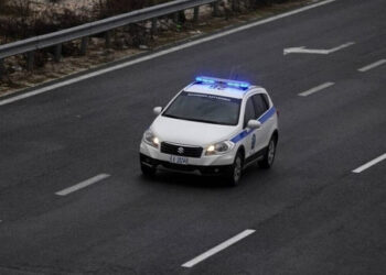 Πύργος: Ανήλικη σε αμόκ έσπασε μηχανήματα επιχείρησης και χτύπησε την ιδιοκτήτρια