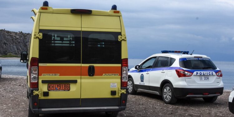 Ραγδαίες εξελίξεις στο Παλαιό Φάληρο: Το Ανθρωποκτονιών ανέλαβε την έρευνα για το νεκρό κοριτσάκι – Τι στοιχεία ψάχνουν οι δύτες;