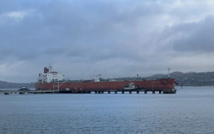 Πλοίο - Ερυθρά Θάλασσα - Χούθι