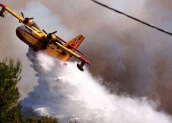 Φωτιά - Canadair