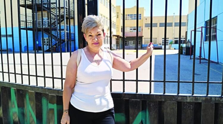 Κρήτη: Μητέρα τριών παιδιών γίνεται φοιτήτρια στα 53 της