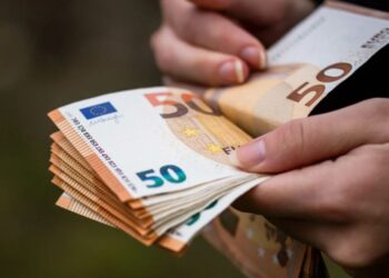 Τέλος τα μετρητά; Τι θα συμβεί από τον Οκτώβριο του 2025