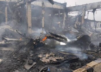 Πόλεμος στην Ουκρανία: Τουλάχιστον έξι νεκροί από ρωσικά πλήγματα