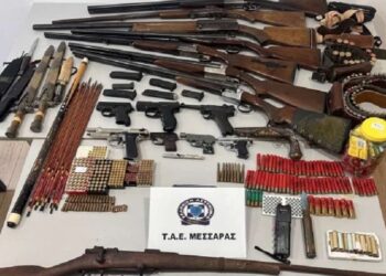 Μεσαρά: Ολόκληρο «οπλοστάσιο» εντόπισαν οι αρχές