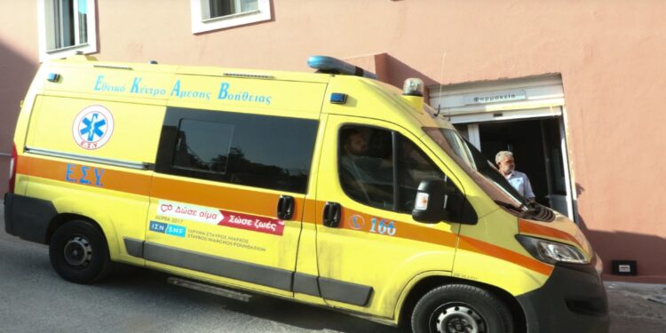 Τραγωδία στο Λουτράκι: Γυναίκα έπεσε από μπαλκόνι ξενοδοχείου και σκοτώθηκε