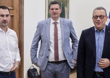 13η σύνταξη: Κοινή πρόταση ΣΥΡΙΖΑ και Νέας Αριστεράς για επαναφορά