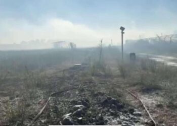 Καλαμάτα: Σε ύφεση η πυρκαγιά στη βόρεια πύλη του αεροδρομίου