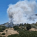 Συναγερμός για μεγάλη φωτιά στο Κορωπί: Κοντά στα σπίτια οι φλόγες (video)