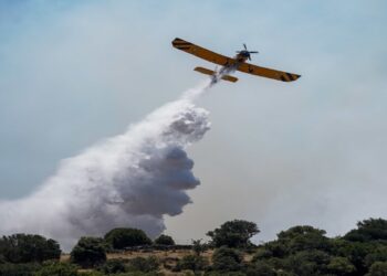 Οι εξελίξεις από τα πύρινα μέτωπα σε Κύθηρα, Μεσσηνία, Εύβοια, Κοζάνη, Θεσσαλονίκη, Κρυονέρι, Αμφιλοχία και Χανιά