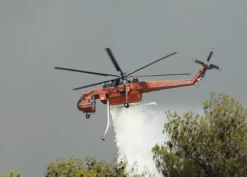 Φωτιά στα Κύθηρα: «Έχει καεί το μισό νησί», δραματική έκκληση από τον αντιδήμαρχο