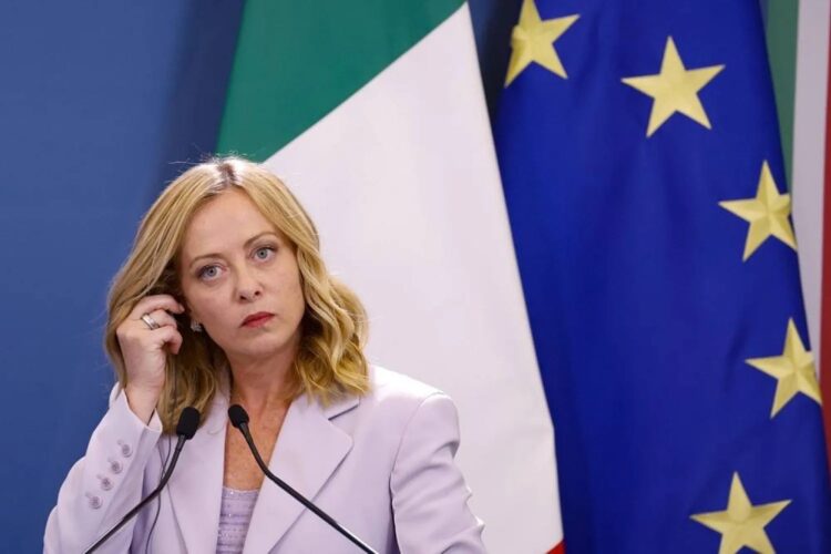 Μελόνι για συμφωνία ΕΕ – ΗΠΑ για δασμούς: «Για να κρίνω πρέπει να δω τις λεπτομέρειες»