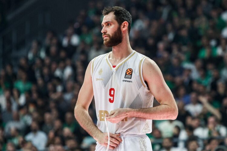 Από τη Μονακό στην Εφές ο Γιώργος Παπαγιάννης