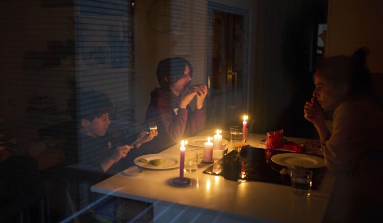 Σε τροχιά μπλακ άουτ η Ελλάδα – Ποιες οι 3 νέες απειλές