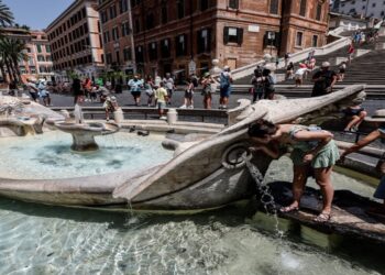 Καύσωνας στην Ιταλία με θερμοκρασίες ρεκόρ – Έως και 49 βαθμούς ο υδράργυρος!