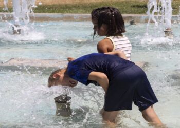 Νέο έκτακτο δελτίο της ΕΜΥ: Μέχρι Δευτέρα ο καύσωνας – Από πότε η σταδιακή «λήξη»