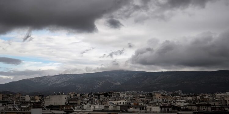 Έκτακτο δελτίο ΕΜΥ: Έρχονται ισχυρές καταιγίδες και χαλάζι – Ποιες περιοχές θα επηρεαστούν