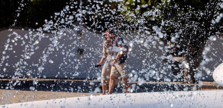 Νέος καύσωνας 8 ημερών – Στο κόκκινο η θερμοκρασία και τις νύχτες
