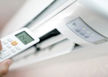 Ηλεκτρικό ρεύμα: Στα ύψη το κόστος από την χρήση του κλιματιστικού