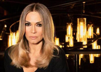 Έλλη Κοκκίνου: «Είμαι πολύ κοντά στον γιο μου αλλά είμαι και πάρα πολύ αυστηρή»