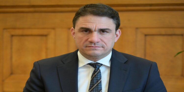 Τσουκαλάς: Η ΝΔ έχει διαγράψει τον «φραπέ», τον «χασάπη» και τους υπόλοιπους εμπλεκόμενους;