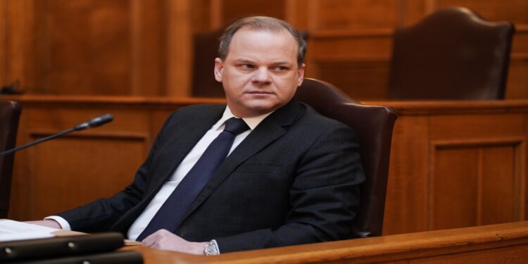 Τέμπη: Το πόρισμα της ΝΔ προτείνει ποινική δίωξη κατά του Κώστα Καραμανλή για παράβαση καθήκοντος
