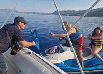 Σαρωτικοί έλεγχοι του λιμενικού για σανίδες και τζετ σκι χωρίς μέτρα ασφαλείας