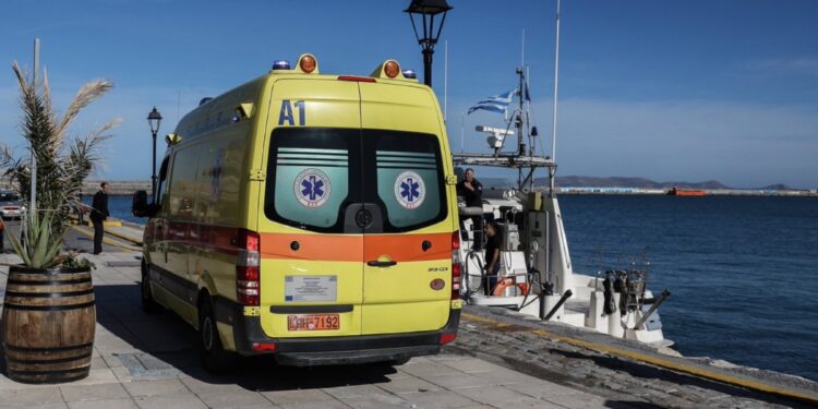 Ραγδαίες εξελίξεις στο Παλαιό Φάληρο: Το Ανθρωποκτονιών ανέλαβε την έρευνα για το νεκρό κοριτσάκι – Τι στοιχεία ψάχνουν οι δύτες;