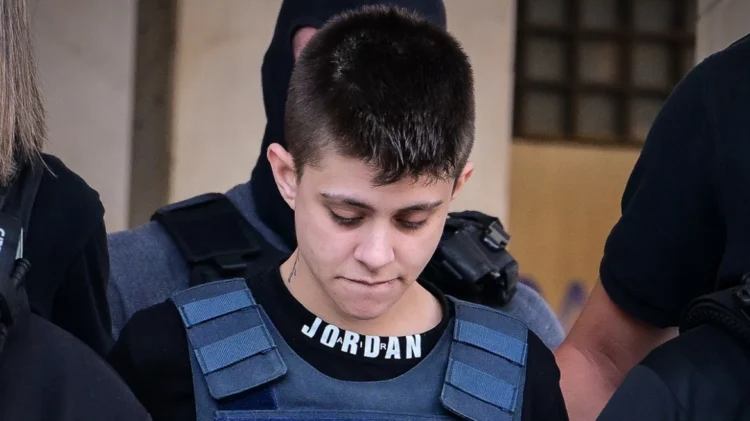 Μουρτζούκου