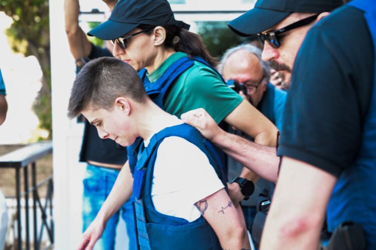 Μουρτζούκου