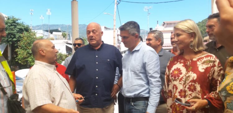 Νταϊλίκια Μπέου κατά Ζέττας Μακρή με φόντο ΟΠΕΚΕΠΕ και σχολεία – Μπροστά στον υπουργό Μεταφορών! (βίντεο)