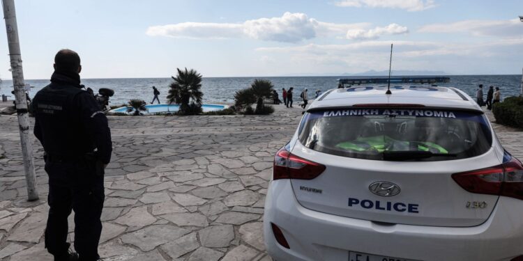 Παλαιό Φάληρο: Σε εφιάλτη χωρίς τέλος εξελίσεται η υπόθεση του 3χρονου κοριτσιού