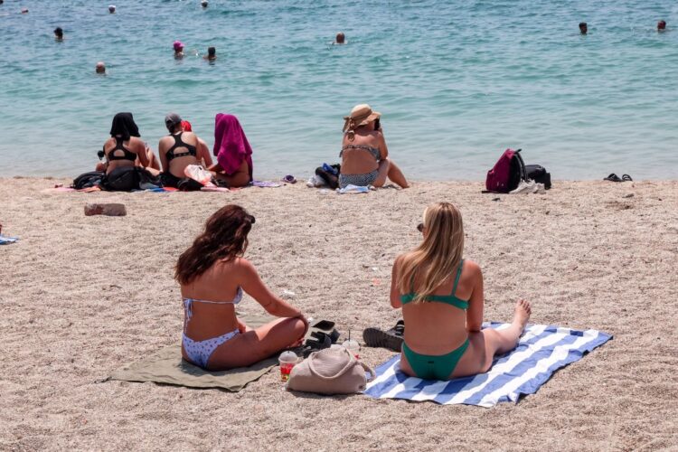 Πότε έρχεται το νέο κύμα καύσωνα με 40αρια… διαρκείας