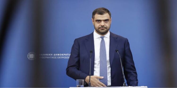 Μαρινάκης για Μάτι: «Σήμερα δεν είναι ημέρα πολιτικής αντιπαράθεσης, αλλά μνήμης και σεβασμού»
