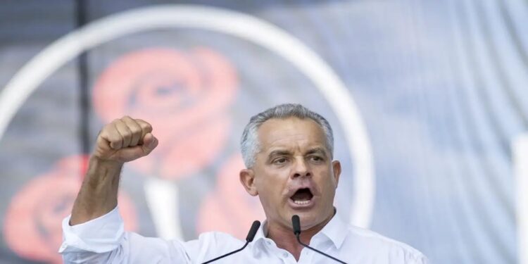 Ποιος είναι ο ολιγάρχης Βλαντ Πλαχότνιουκ που συνελήφθη για απάτη στην Ελλάδα