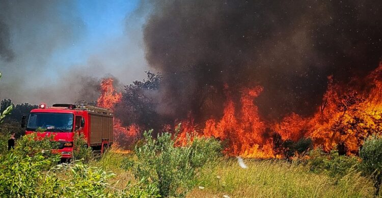 Πολύ υψηλός κίνδυνος πυρκαγιάς την Πέμπτη σε Αττική και άλλες 9 περιφέρειες