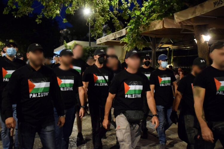 Ρουβίκωνας - Ρουβίκωνα - Όταν η μισαλλοδοξία φοράει «αντιφασιστικό» μανδύα και γίνεται «τάγμα εφόδου»